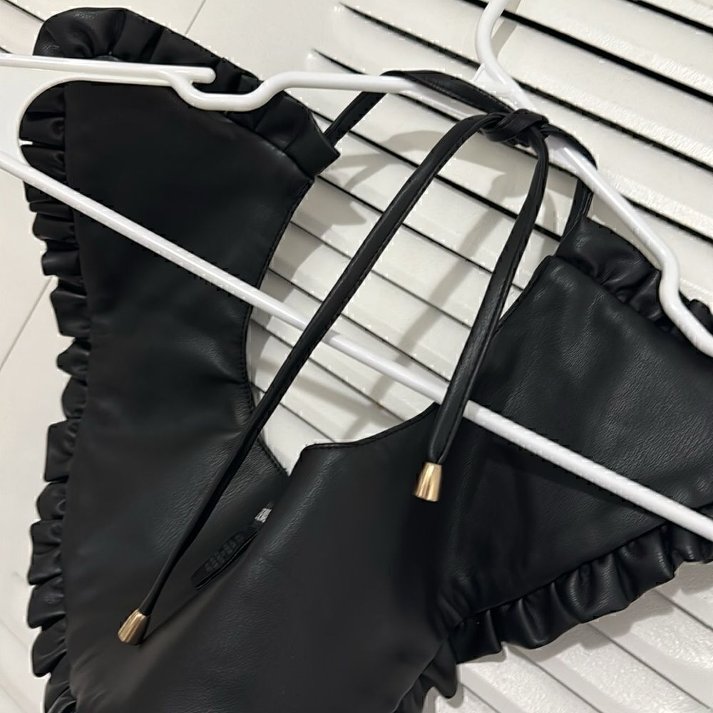 Steve Madden Black Pleather Collar with Ruffles Gamine Cute Peter Pan Punk Goth - Picture 5 of 6
